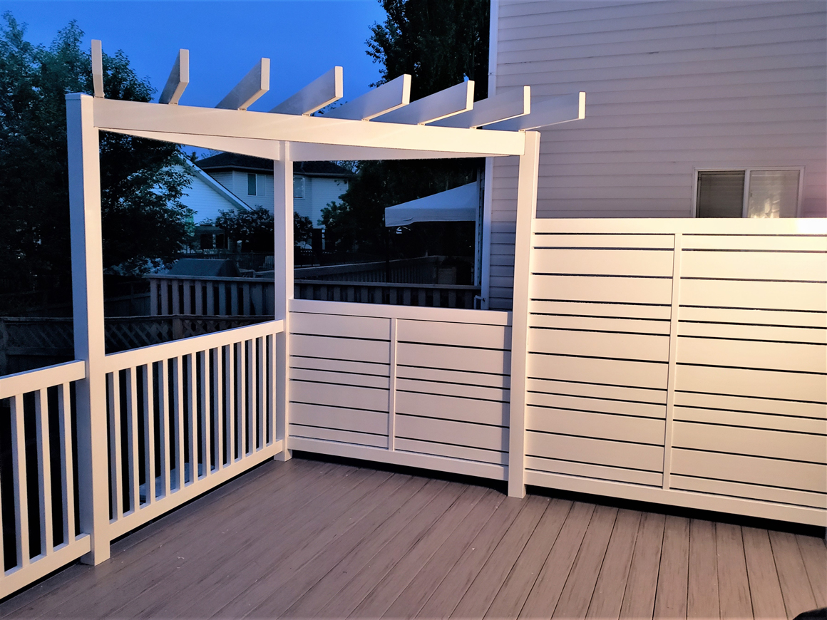 Privacy-Screen-Button-580 DLR Specialty Vinyl Products